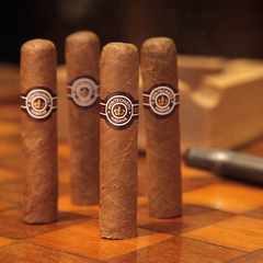 Montecristo Media Corona - Unidad