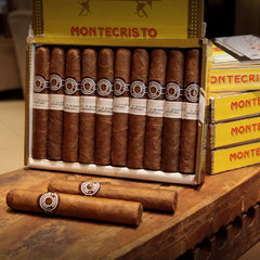 Montecristo Nº5 - X 5 Unidades petaca cerrada - comprar online