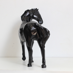 Cavalo Pose Escultura - GRIFTA