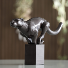 Puma Saltando I Escultura - comprar online