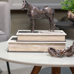 Cavalo Realista Escultura - comprar online