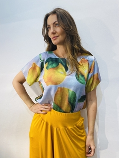 Camiseta Básica Cetim Limão Siciliano - comprar online
