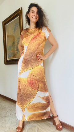 Vestido Kaftan Longo Cetim Folhas Douradas