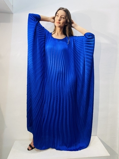 Vestido Plissado Longo Crepe Azul Bic - comprar online