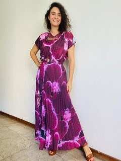 Vestido Kaftan Plissado Longo Orquidea Vinho