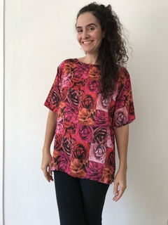 Camiseta Básica Cetim Rosas  - ALESSA