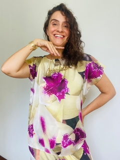 Image of Camiseta Kaftan Cetim Orquídea Branco