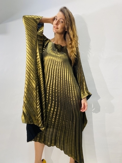 Vestido Plissado Curto Dourado