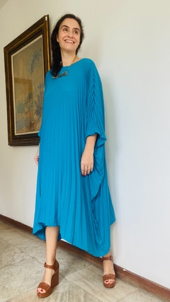 Vestido Plissado Curto Crepe Azul Piscina - comprar online