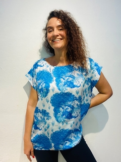 Camiseta Kaftan Cetim Leopardo Azul