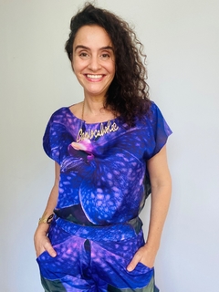 Camiseta Kaftan Cetim Orquídea Roxo - comprar online