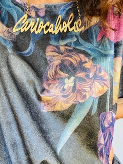 Camiseta Kaftan Veludo Tulipa Preto na internet