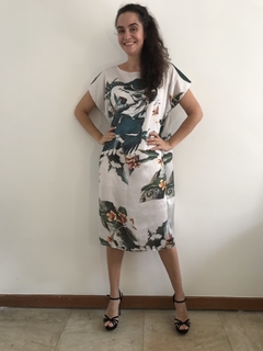 Vestido Curto Kaftan Cetim Birds