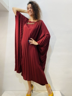 Vestido Plissado Longo Crepe Vinho