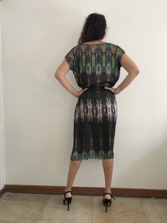 Vestido Curto Kaftan Cetim Floresta - ALESSA