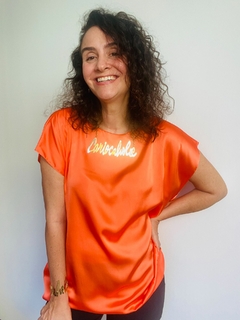 Camiseta Kaftan Cetim Laranja Lisos - buy online