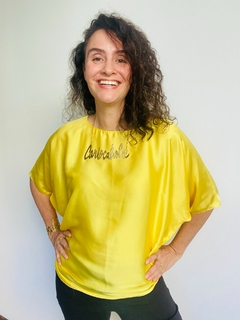 Camiseta Morcego Cetim Amarelo Lisos na internet