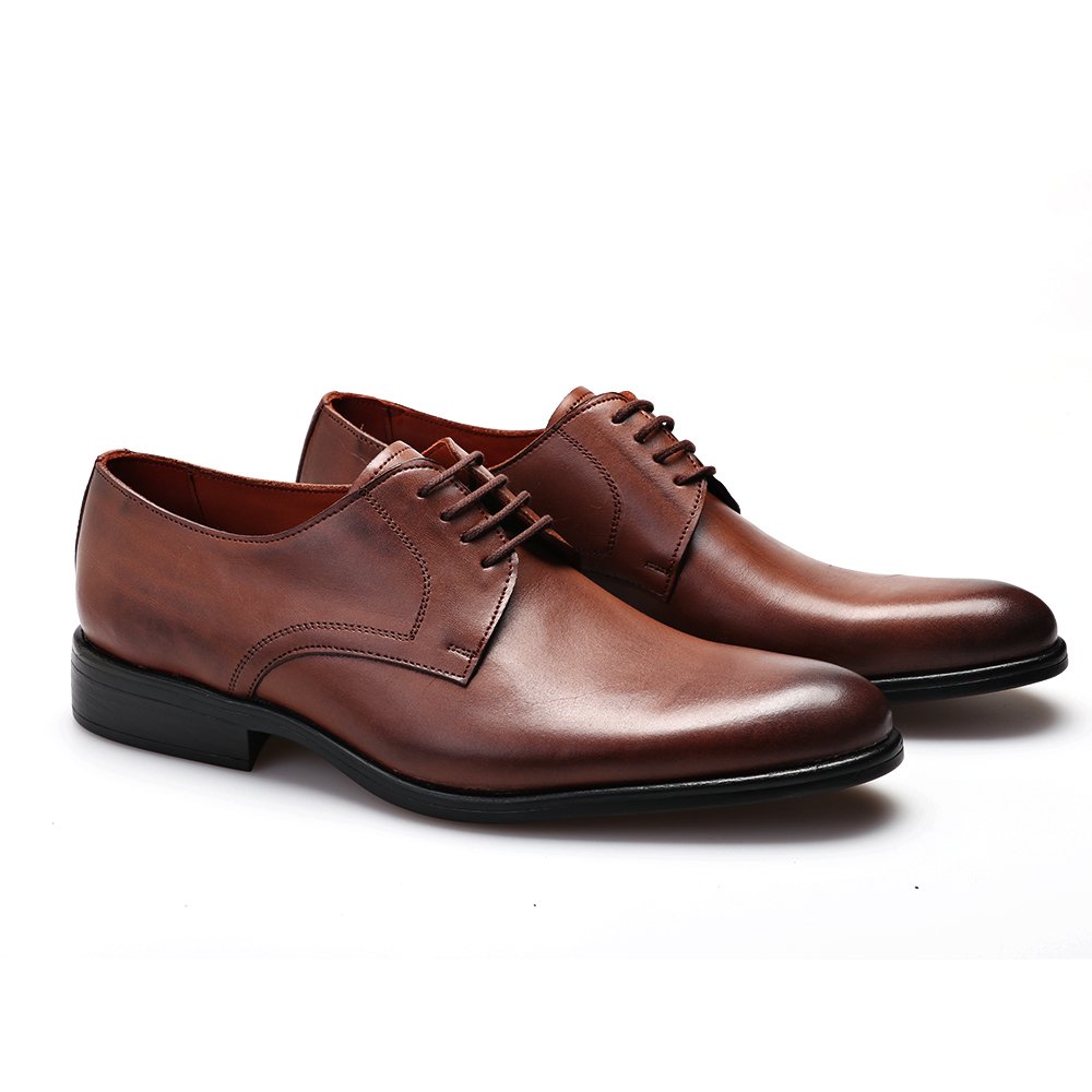 Zapato de vestir marr n con suela de goma OGGI