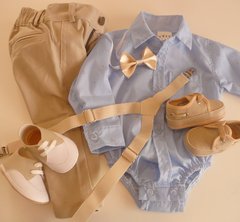 Set conjunto traje bautismo body camisa celeste pantalon zapatos moño y tiradores