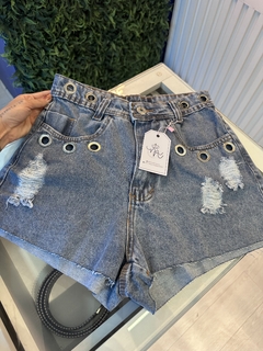 short c ilhós bolso e cós