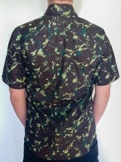 Camisa Estampa Militar Camuflada Exército Manga Curta Verde - comprar online