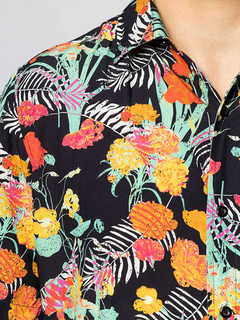 camisa havaiana floral