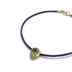 Pulseira peridoto fio de seda na internet