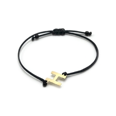 Pulseira letra H fio de seda - comprar online