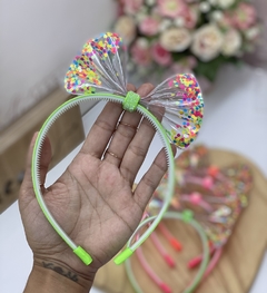 Tiara lacinho clear paetês neon - comprar online