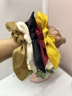 Scrunchies Seda - comprar online