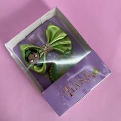 Mini Box Princesa Tiana na internet
