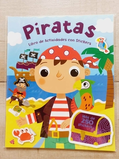 Libro de actividades con stickers- Piratas