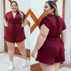 Macaquinho Curto Plus Size na internet