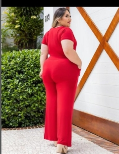 Macacão Longo Pluz Size Adriana na internet