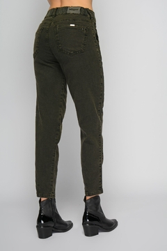 Slouchy MAGDALENA chocolate (J5720) - Moravia Jeans