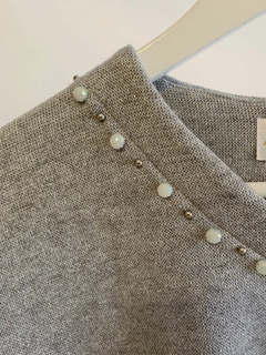 Pull AMBERES lurex con pidras bordadas y escote en V (5602) - Moravia Jeans