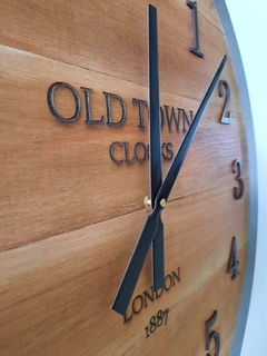 Reloj 90 cm madera envejecida y chapa en internet