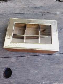 Caja Té x 6 div tapa alpaca y vidrio-madera lustrada - comprar online