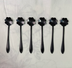 SET X 6 cucharitas acero negro flor