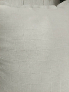 Almohadon 50X50cm gasa doble BLANCO - comprar online