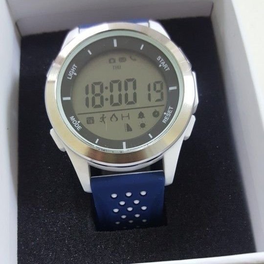 Relógio Eletrônico F1 Smartwatch