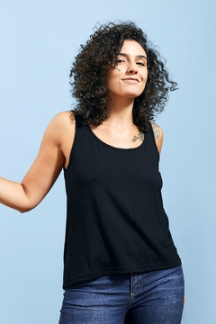 Imagen de Musculosa BROOKLYN