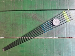 Flechas Carbono ID 4.2 - ACCMOS - penas naturais 3" - verde fluor/branca - Arqueria Curitiba