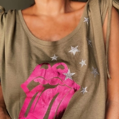 Imagen de Remera Stones summer frunce