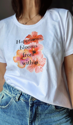 Remera happiness blooms from within DTF - tienda online