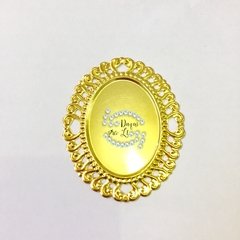 Tag Oval Metal Dourada (10 Unid) - comprar online