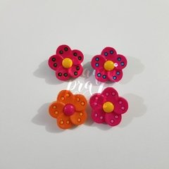 Botão Flor ( 6 Unid) - comprar online