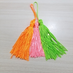 Pingente de Seda (Tassel) - Fluor 7/8CM (10 Unid)