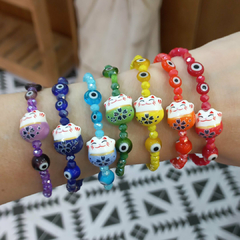 PULSERAS MANEKI