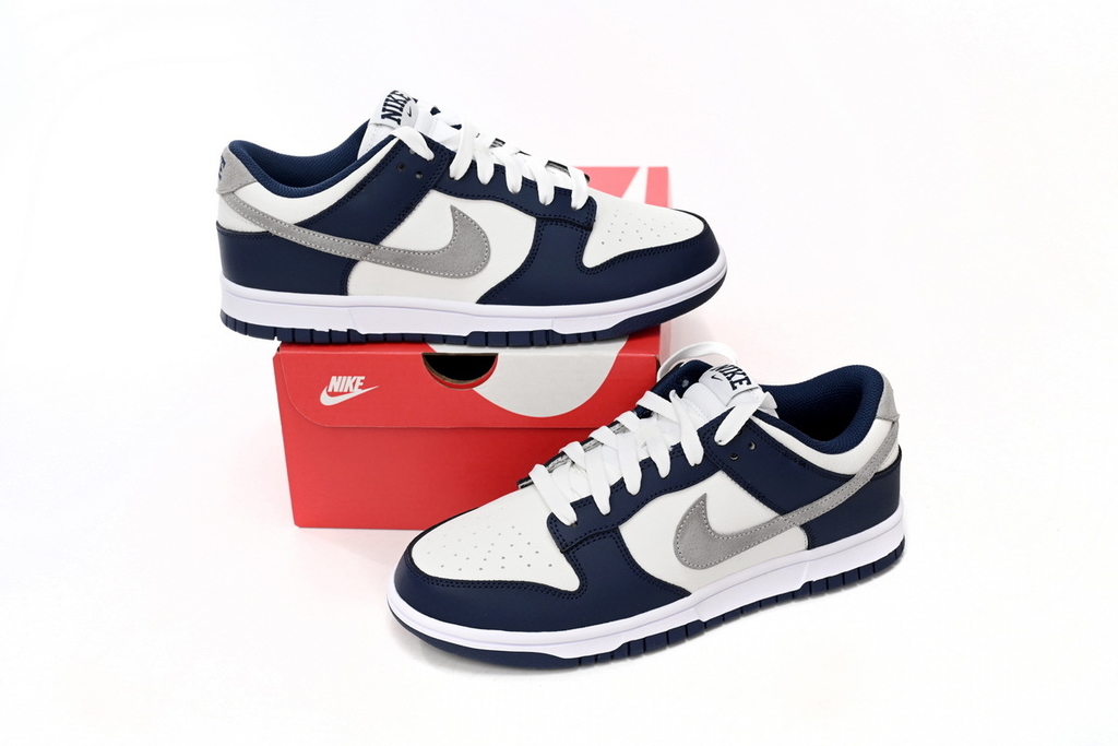 Nike sb dunk cheap low blue white